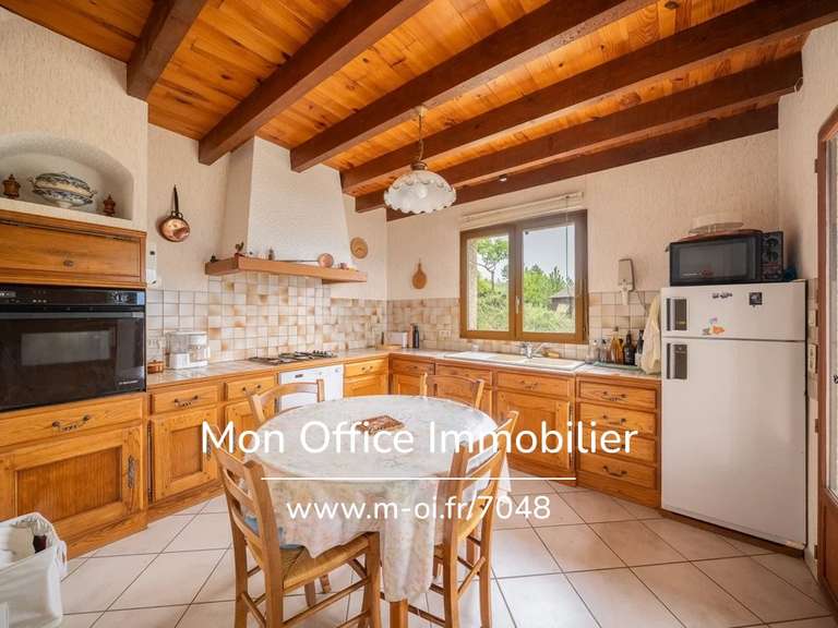 Maison Embrun - 4 chambres - 160m²