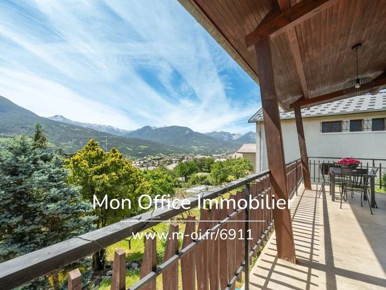 Villa Embrun - 7 chambres - 183m²