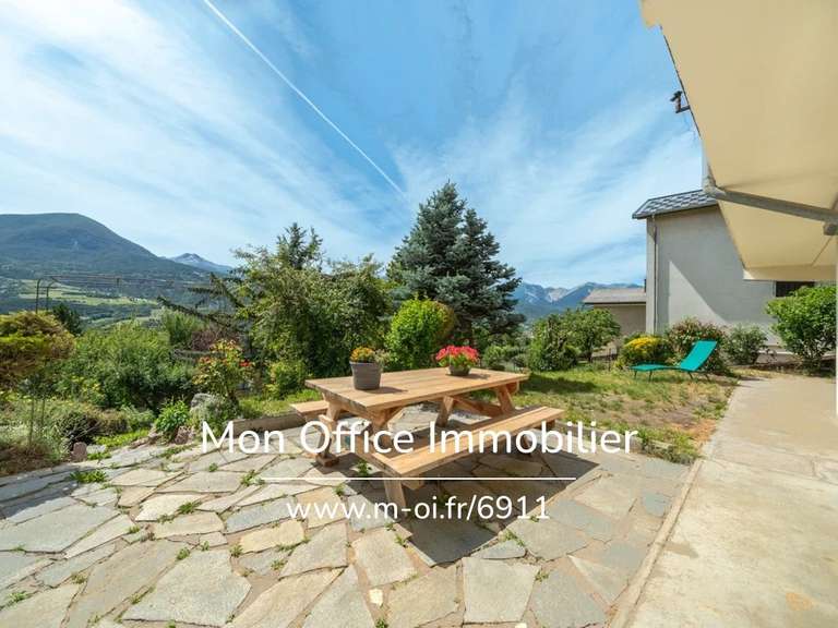 Villa Embrun - 7 chambres - 183m²