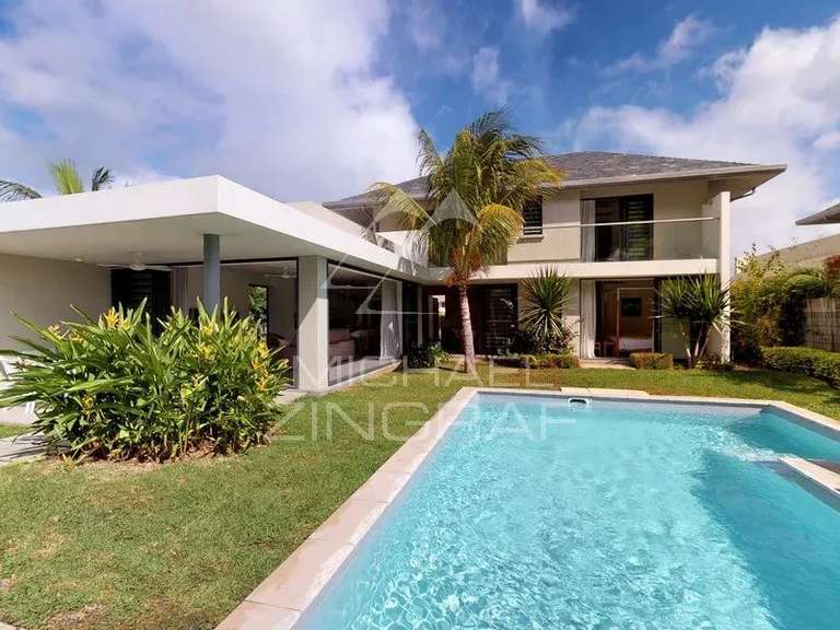 Villa Dubai Investments Park - 4 chambres - 353m²