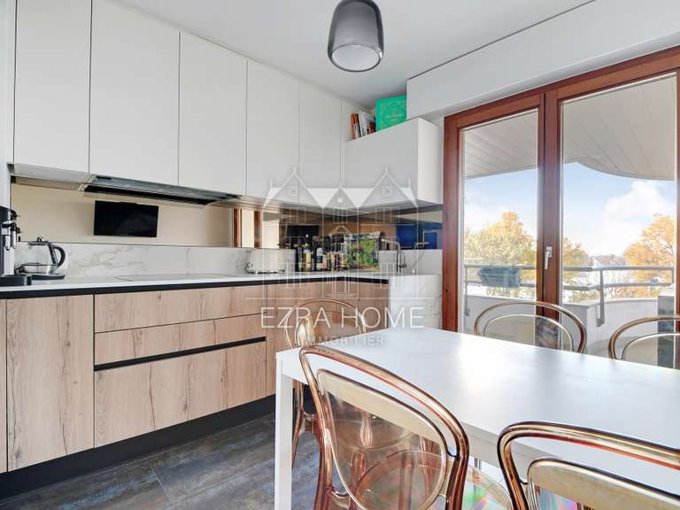 Appartement Enghien-les-Bains - 4 chambres - 144m²