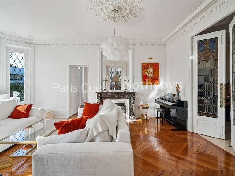Maison Enghien-les-Bains - 6 chambres - 397m²
