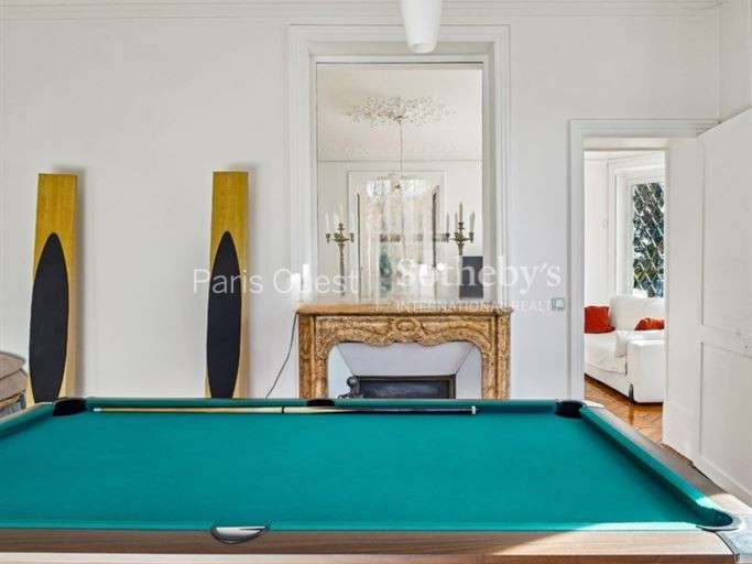 Maison Enghien-les-Bains - 6 chambres - 397m²