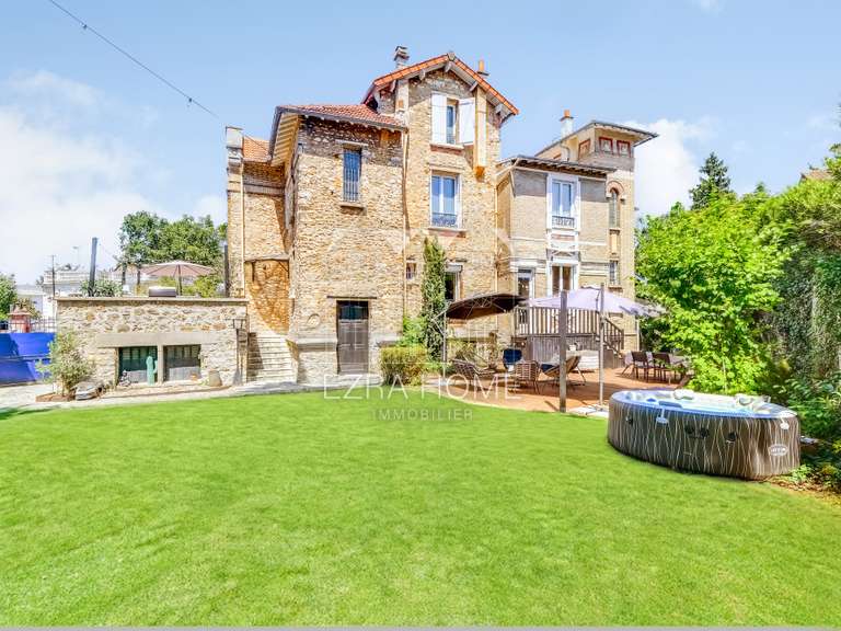 Maison Enghien-les-Bains - 4 chambres - 218m²