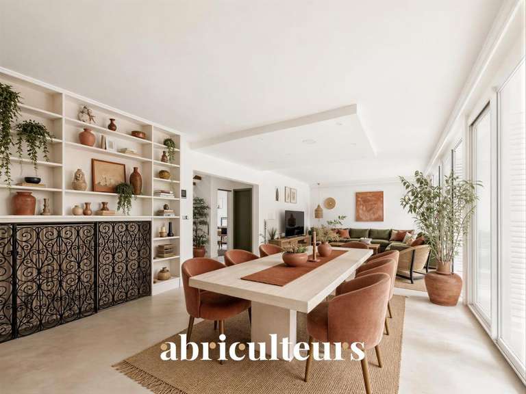 Maison Enghien-les-Bains - 6 chambres - 263m²