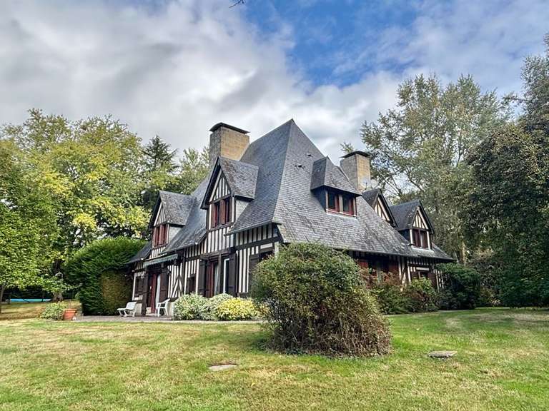 Maison Englesqueville-en-Auge - 7 chambres - 398m²