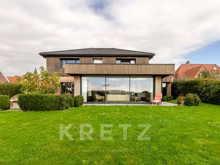 Maison Ennetières-en-Weppes - 4 chambres - 268m²