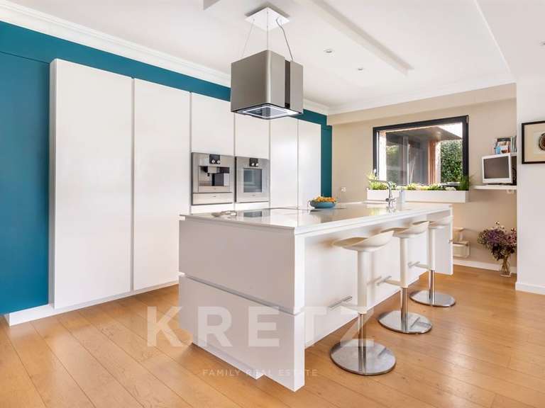 Maison Ennetières-en-Weppes - 4 chambres - 268m²