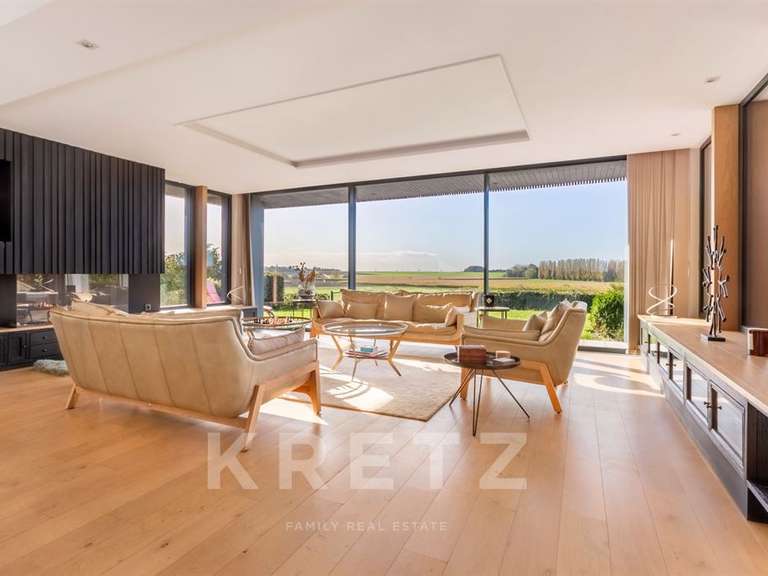 Maison Ennetières-en-Weppes - 4 chambres - 268m²