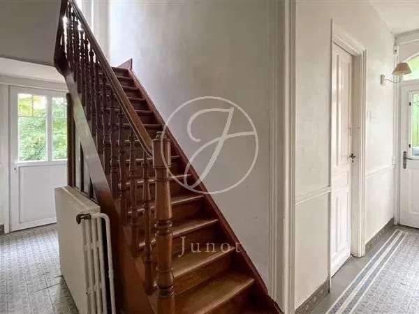 House Ennetières-en-Weppes - 5 bedrooms - 215m²