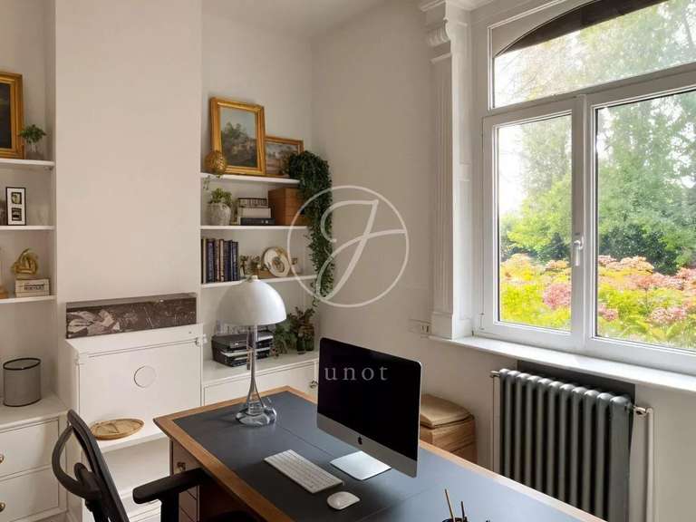 House Ennetières-en-Weppes - 5 bedrooms - 215m²