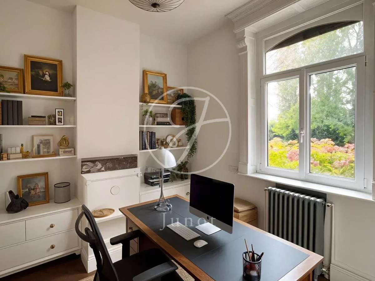 House Ennetières-en-Weppes