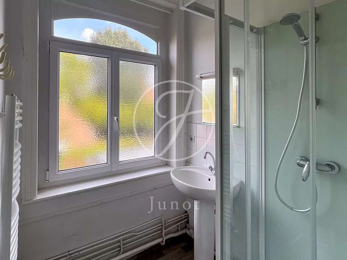 House Ennetières-en-Weppes