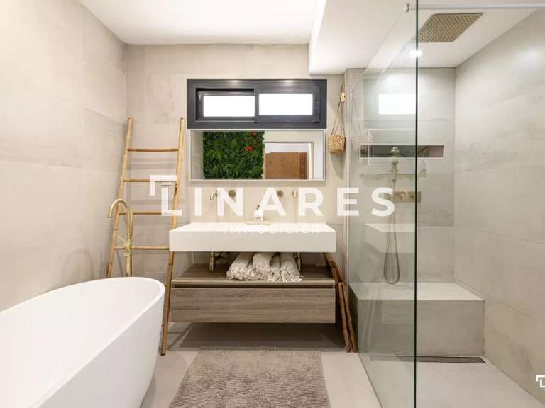 Maison Ensuès-la-Redonne - 4 chambres - 140m²