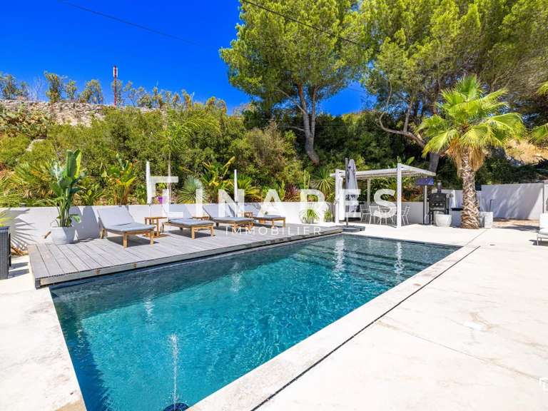 Maison Ensuès-la-Redonne - 4 chambres - 140m²