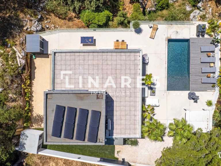 Maison Ensuès-la-Redonne - 4 chambres - 140m²