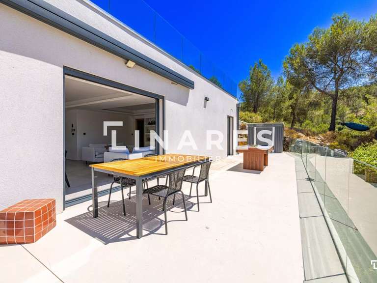 Maison Ensuès-la-Redonne - 4 chambres - 140m²