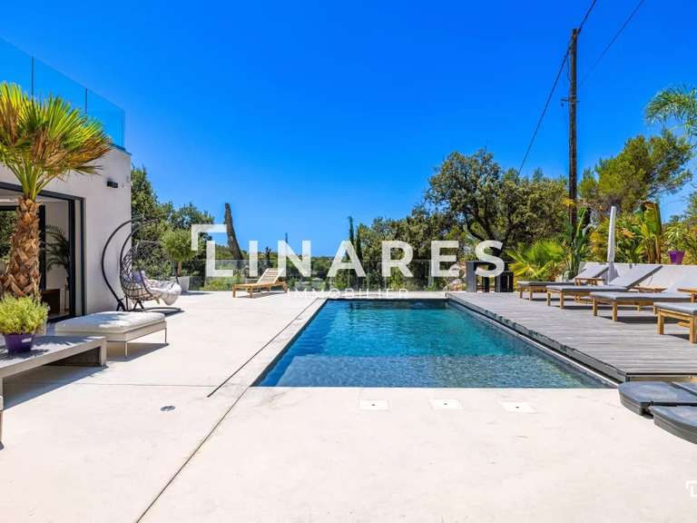 Maison Ensuès-la-Redonne - 4 chambres - 140m²