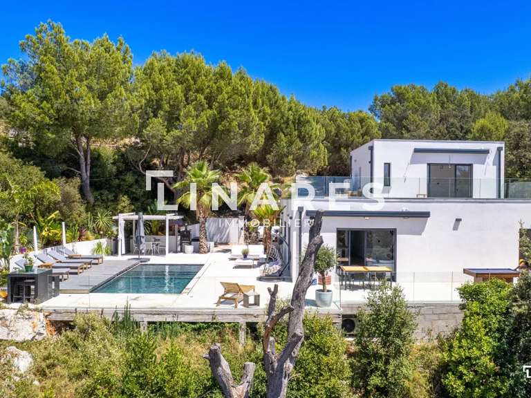 Maison Ensuès-la-Redonne - 4 chambres - 140m²