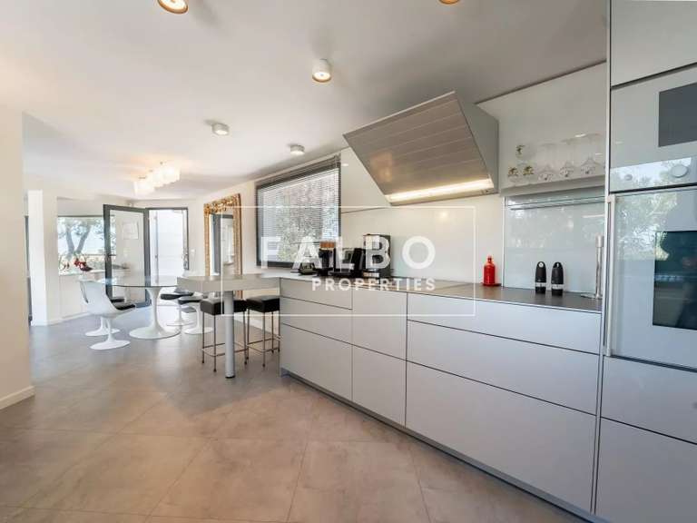 Maison Ensuès-la-Redonne - 4 chambres - 185m²