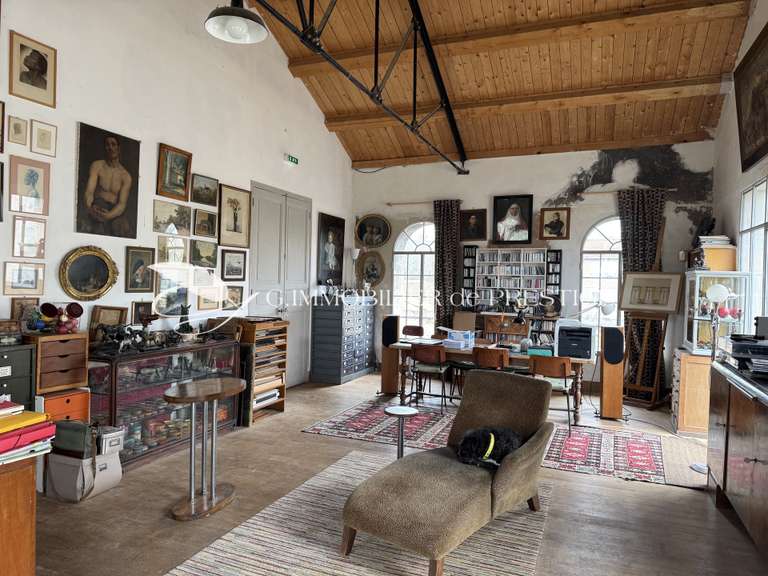 Maison Entraigues-sur-la-Sorgue - 7 chambres - 1166m²