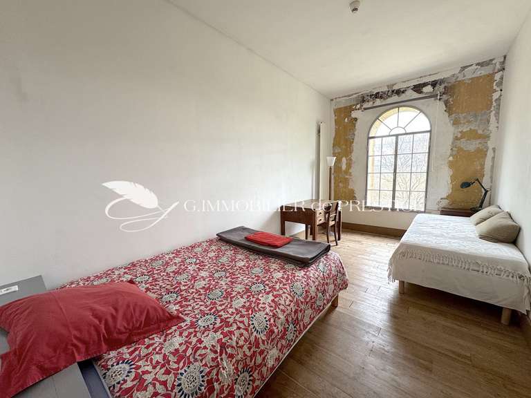 Maison Entraigues-sur-la-Sorgue - 7 chambres - 1166m²