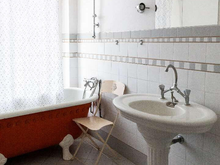 Property Entraigues-sur-la-Sorgue - 15 bedrooms