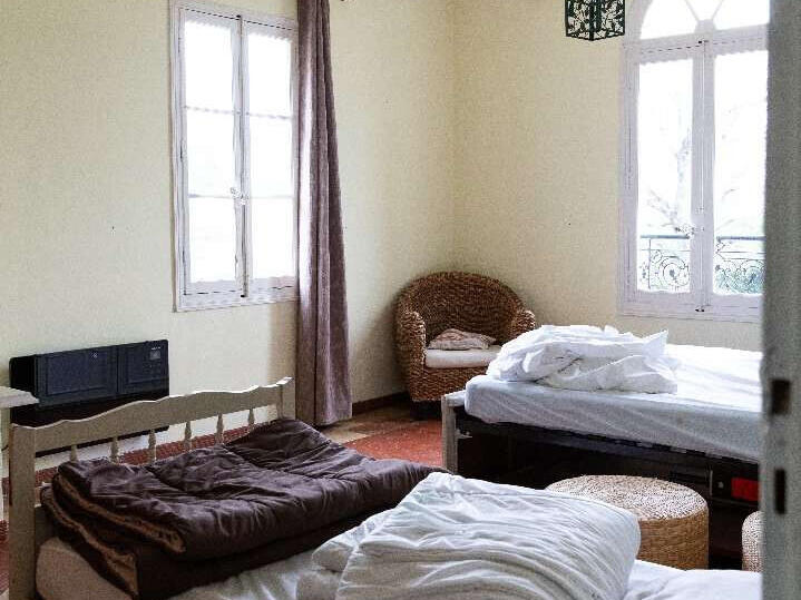 Property Entraigues-sur-la-Sorgue - 15 bedrooms