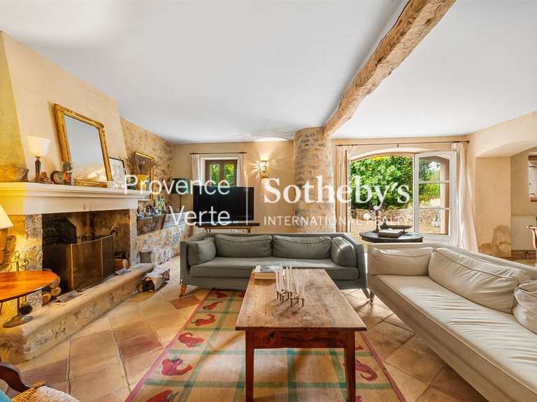 Maison Entrecasteaux - 6 chambres - 367m²