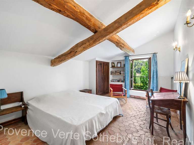 Maison Entrecasteaux - 6 chambres - 367m²