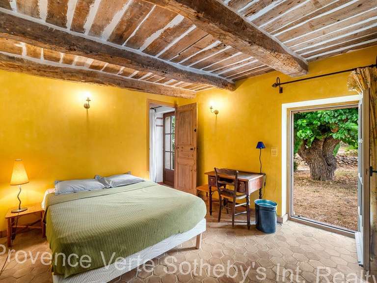 Maison Entrecasteaux - 6 chambres - 367m²