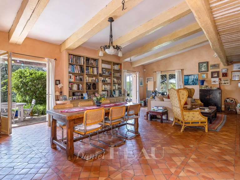 House Entrecasteaux - 5 bedrooms - 373m²