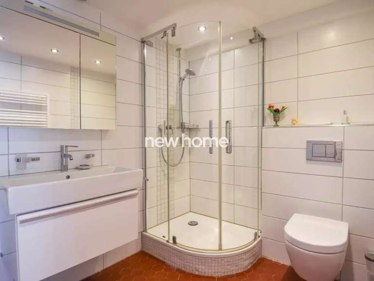 Maison Entrecasteaux - 3 chambres - 237m²