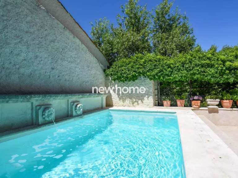 Maison Entrecasteaux - 3 chambres - 237m²