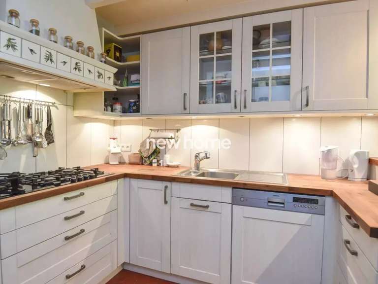 Maison Entrecasteaux - 3 chambres - 237m²