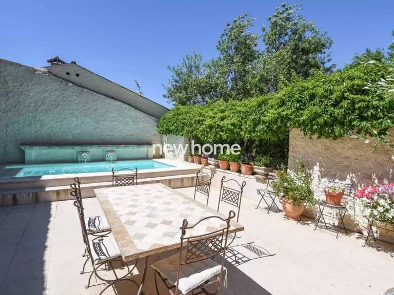 Maison Entrecasteaux - 3 chambres - 237m²