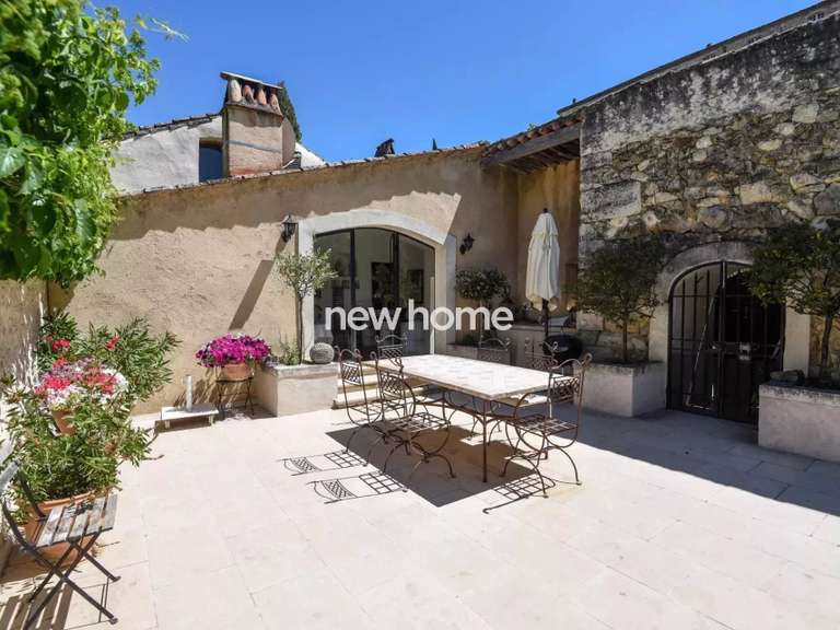 Maison Entrecasteaux - 3 chambres - 237m²