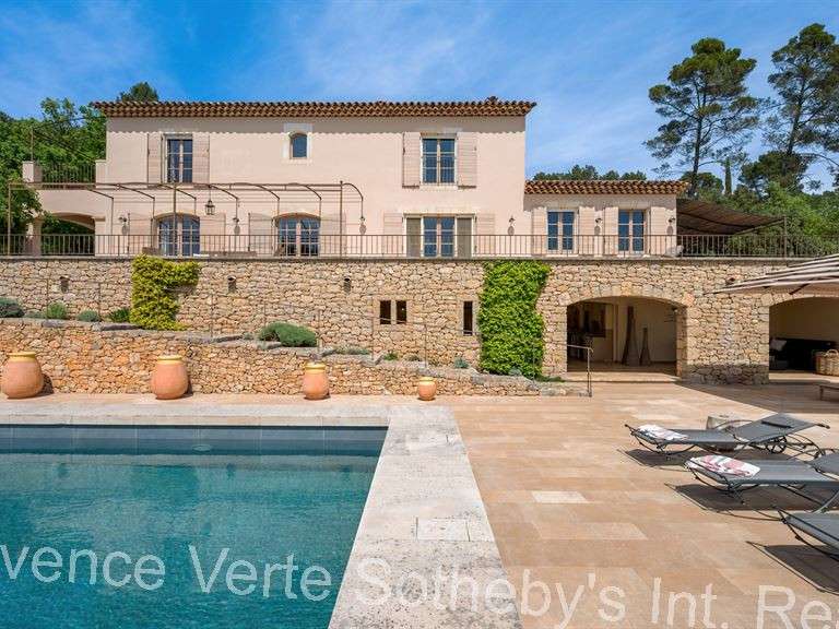 House Entrecasteaux - 3 bedrooms - 288m²