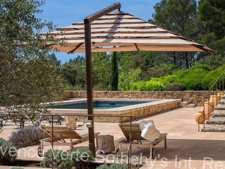 House Entrecasteaux - 3 bedrooms - 288m²