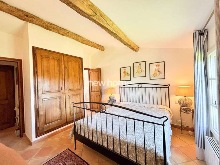 Maison Entrecasteaux - 4 chambres - 192m²