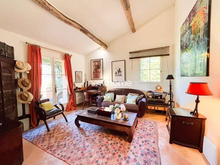 Maison Entrecasteaux - 4 chambres - 192m²