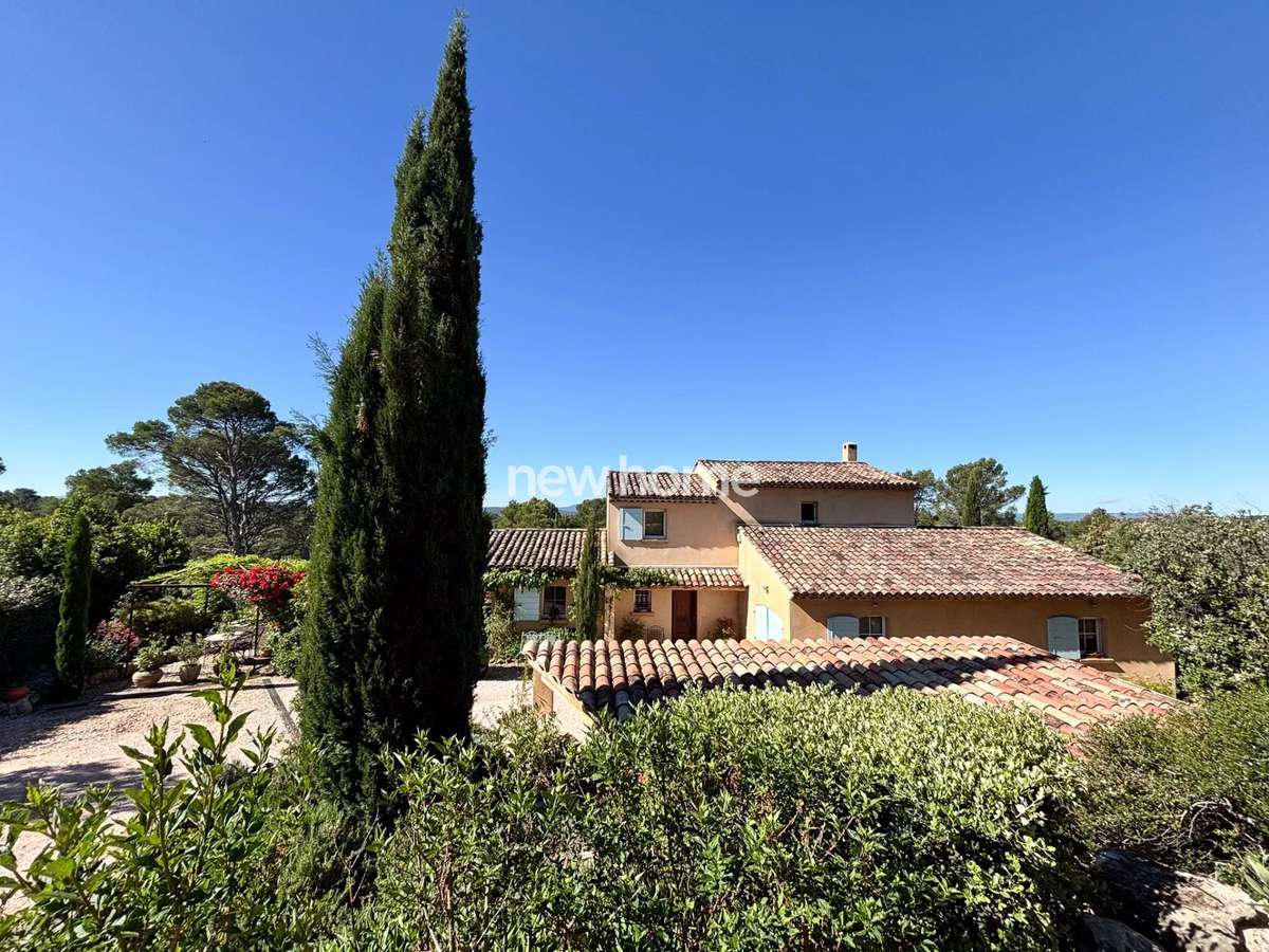 Maison Entrecasteaux