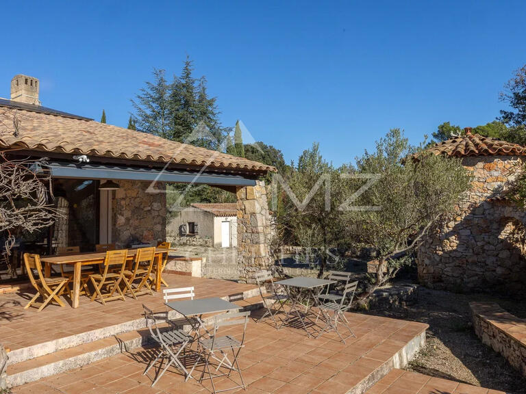 Propriété Entrecasteaux - 10 chambres - 350m²