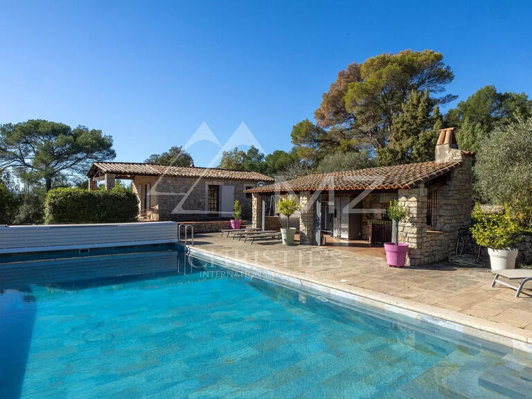 Propriété Entrecasteaux - 10 chambres - 350m²