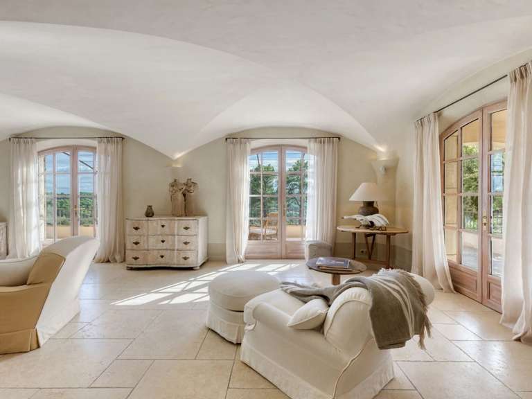 Villa Entrecasteaux - 3 chambres - 544m²