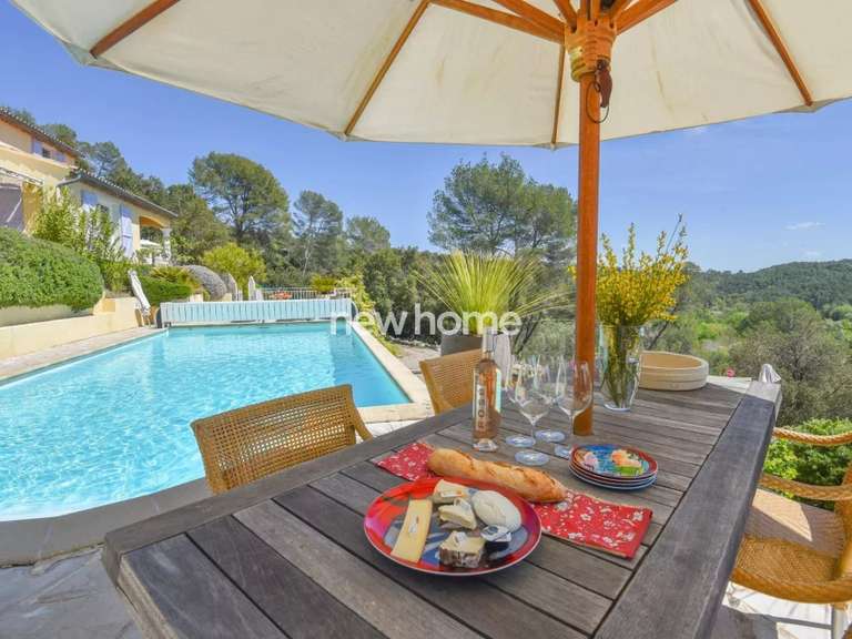 Villa Entrecasteaux - 6 bedrooms - 350m²