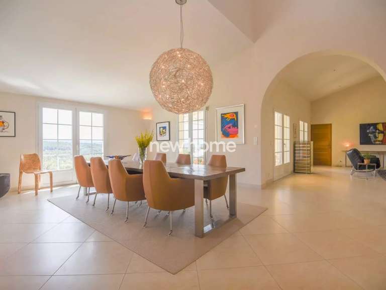 Villa Entrecasteaux - 6 bedrooms - 350m²