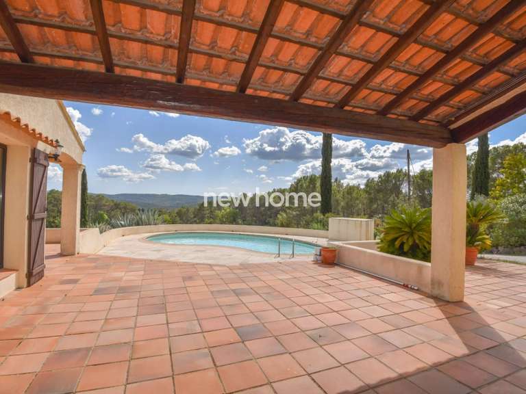 Villa Entrecasteaux - 2 chambres - 256m²