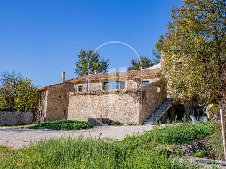 Maison Entrechaux - 5 chambres - 203m²