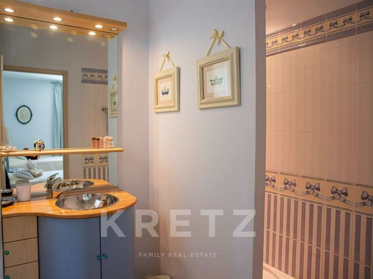 Maison Entrechaux - 5 chambres - 233m²